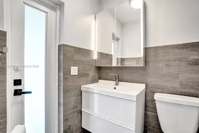 5281 SW 4th Ct, Plantation, FL 33317 - Photo 32