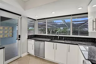 5281 SW 4th Ct, Plantation, FL 33317 - Photo 18