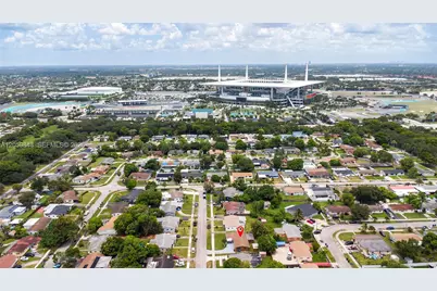 19401 NW 23rd Ave, Miami Gardens, FL 33056 - Photo 34