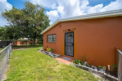 19401 NW 23rd Ave, Miami Gardens, FL 33056 - Photo 28