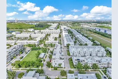 10350 NW 64th St, Doral, FL 33178 - Photo 36