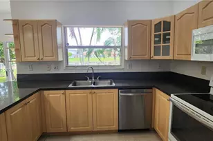 14935 SW 34th St, Miami, FL 33185 - Photo 16