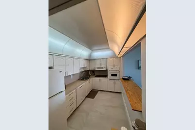 19380 Collins Ave #818, Sunny Isles Beach, FL 33160 - Photo 2