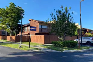 6544 SW 114th Pl, Miami, FL 33173 - Photo 2