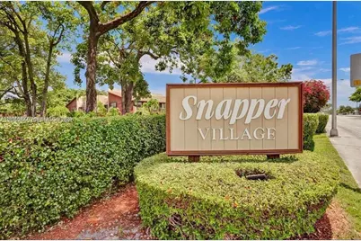 6544 SW 114 Pl #B76, Miami, FL 33173 - Photo 2