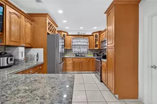 12015 SW 188th St, Miami, FL 33177 - Photo 12