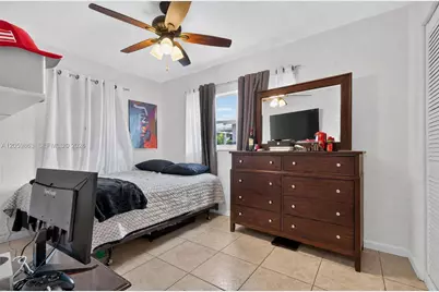 12015 SW 188 St, Miami, FL 33177 - Photo 16