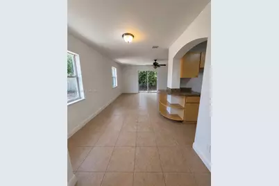 5202 NE 14th Ter, Pompano Beach, FL 33064 - Photo 4