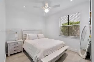 4389 Laurel Ridge Cir, Weston, FL 33331 - Photo 18