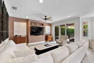 4389 Laurel Ridge Cir, Weston, FL 33331 - Photo 14