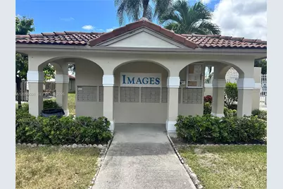 10807 NW 8th St #7U6, Pembroke Pines, FL 33026 - Photo 24