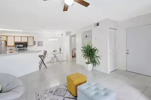 9999 Summerbreeze Dr, Sunrise, FL 33322 - Photo 4
