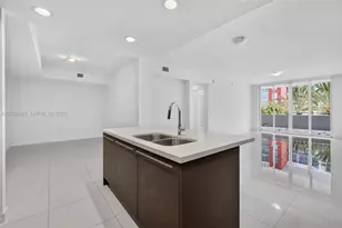 7751 NW 107th Ave, Doral, FL 33178 - Photo 10