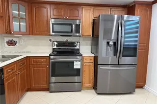 1100 W 35th St, Hialeah, FL 33012 - Photo 14