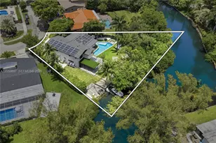 20001 NE 25th Ave, Miami, FL 33180 - Photo 8