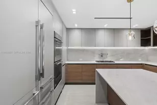 20001 NE 25th Ave, Miami, FL 33180 - Photo 22