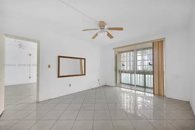 18555 NE 14th Ave #502, Miami, FL 33179 - Photo 20