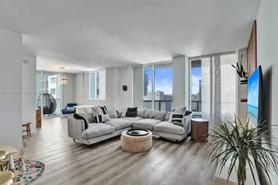 244 Biscayne Blvd #3409, Miami, FL 33132 - Photo 1
