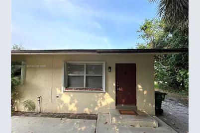 1011 SW 8th St #D, Hallandale Beach, FL 33009 - Photo 10