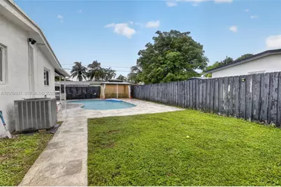 6601 SW 6th St, Pembroke Pines, FL 33023 - Photo 30