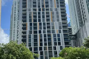 31 SE 6th St, Miami, FL 33131 - Photo 1