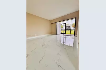 3939 NE 5th Ave #C106, Boca Raton, FL 33431 - Photo 6