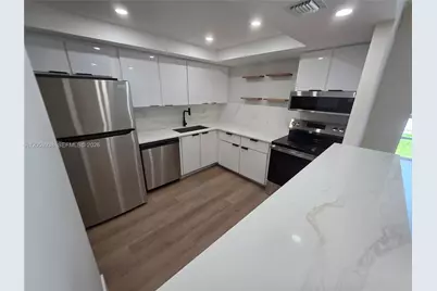 501 Three Islands Blvd #112, Hallandale Beach, FL 33009 - Photo 4