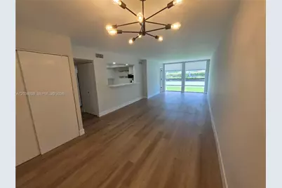 501 Three Islands Blvd #112, Hallandale Beach, FL 33009 - Photo 2