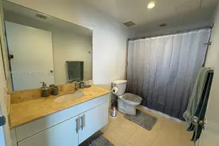 7929 West Dr, North Bay Village, FL 33141 - Photo 28