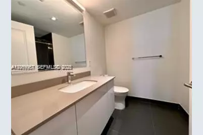 1600 NE 1st Ave #2401, Miami, FL 33132 - Photo 6