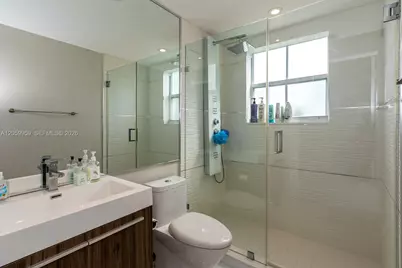3175 NE 184th St #3104, Aventura, FL 33160 - Photo 20