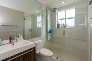 3175 NE 184th St, Aventura, FL 33160 - Photo 20