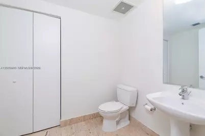 7901 Hispanola Ave #1012, North Bay Village, FL 33141 - Photo 12