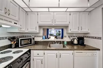 3431 NW 50th Ave #113, Lauderdale Lakes, FL 33319 - Photo 16