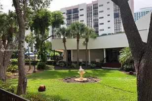 16919 N Bay Rd, Sunny Isles Beach, FL 33160 - Photo 10