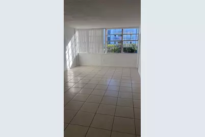 [Address not provided], North Miami Beach, FL 33162 - Photo 20