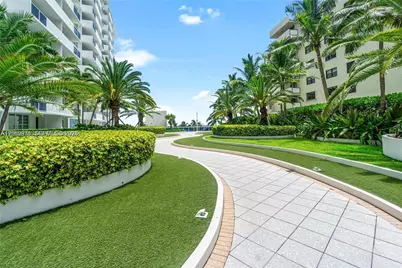 100 Lincoln Rd #1503, Miami Beach, FL 33139 - Photo 18