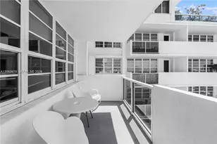 100 Lincoln Rd, Miami Beach, FL 33139 - Photo 6