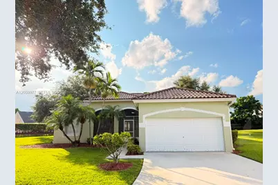 420 SE 23rd Ln #420, Homestead, FL 33033 - Photo 2