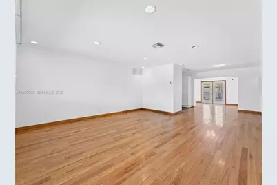 2021 N 52nd Ave, Hollywood, FL 33021 - Photo 2