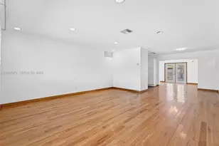 2021 N 52nd Ave, Hollywood, FL 33021 - Photo 2