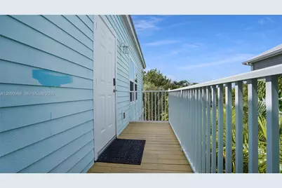 31169 Avenue G, Big Pine Key, FL 33043 - Photo 4