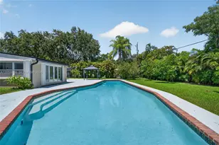 12935 SW 81st Ave, Pinecrest, FL 33156 - Photo 4