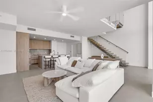 92 SW 3rd St, Miami, FL 33130 - Photo 6
