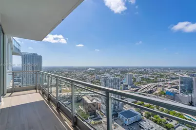 92 SW 3rd St #5204, Miami, FL 33130 - Photo 26