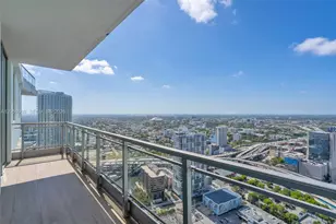 92 SW 3rd St, Miami, FL 33130 - Photo 26
