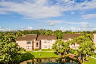 2926 S University Dr, Davie, FL 33328 - Photo 2