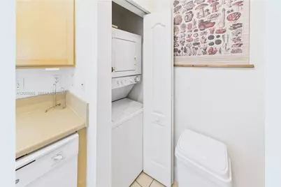 6001 SW 70th St #455, South Miami, FL 33143 - Photo 8