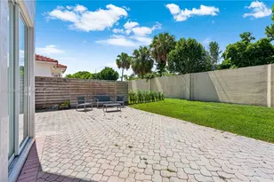 10865 NW 73rd Terrace, Doral, FL 33178 - Photo 36