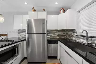 3536 NE 168th St #206, North Miami Beach, FL 33160 - Photo 2